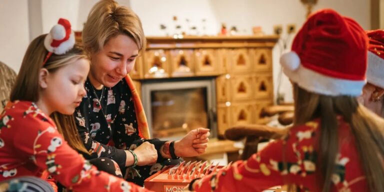 My MIL Kicked Me and My Kids Out of a Family Photoshoot Because We Weren’t Wearing Matching Christmas Pajamas