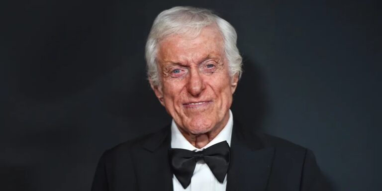 Dick Van Dyke Found Love Again with a Makeup Artist After Losing His Partner of 35 Years – Pics of the Beauty