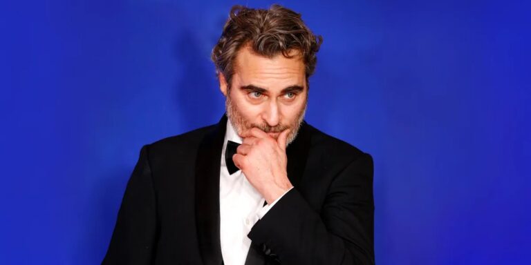 Joaquin Phoenix Abruptly Quit Gay Movie with Graphic Bold Scenes 5 Days before Filming & Users Agree with It