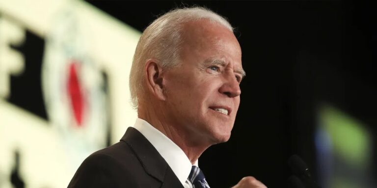 Joe Biden Delivers First Major Public Address Since Leaving Office at Chicago Conference, Sparking Buzz over His Appearance