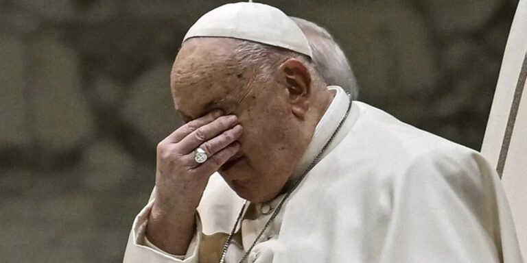 Pope Francis’ ‘Eyes Were Open’ in His Final Moments — Doctor Recalls the Pontiff’s Heartbreaking Last Hours