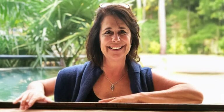 Mother of Four, Karen Carter, Dies Outside Her Home – Details