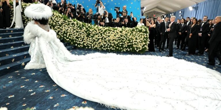 ‘Queen of Glamor’: People Declare This Singer the ‘Best Dressed’ at the Met Gala