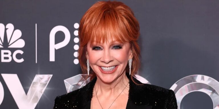 Reba McEntire & Partner Rex Linn Go on Date Night at the 2025 ACM Awards Red Carpet, Igniting Online Chatter