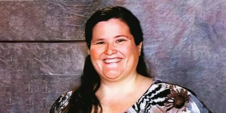 Once 440 Pounds, This Mom of Three Lost 280 — Her Before & After Photos Show an Unbelievable Transformation