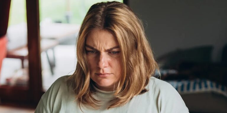 A Mom of 7 Demanded My Deaf Grandpa Get Out of the Elevator—So I Brought Her Back to Reality
