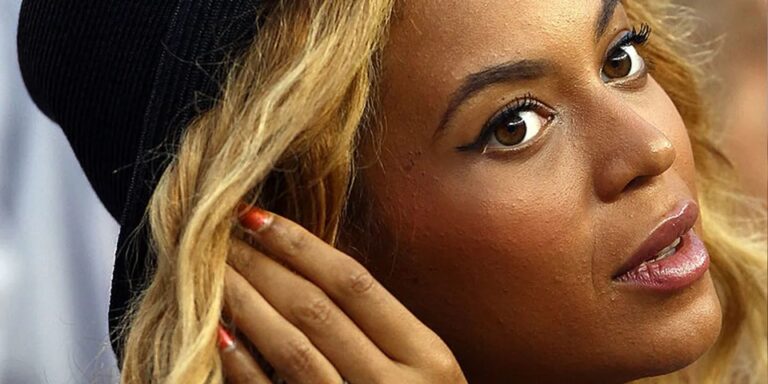 Beyoncé Wins Favorite Female Country Artist at AMAs 2025, Sparking Controversy